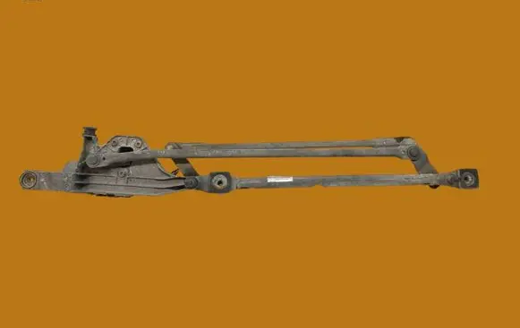 Ford Focus Front wiper linkage and motor 4M5117504AC