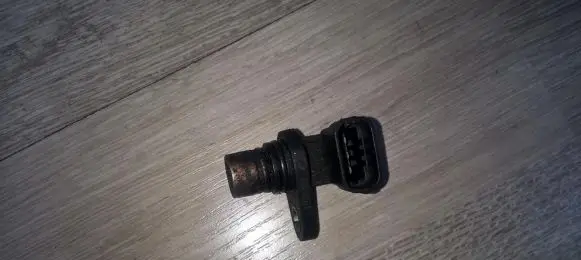 Opel Astra H Camshaft position sensor 0232103021