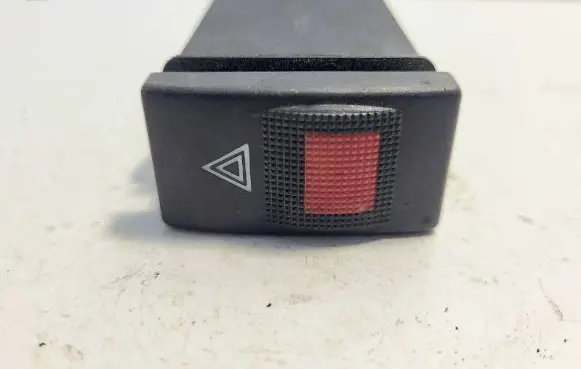 Audi A4 S4 B5 8D Hazard light switch 8D0941509C