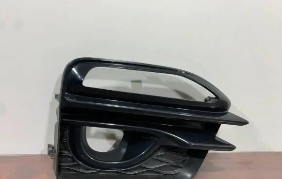 Infiniti Q50 Front fog light trim/grill 622564GA1A