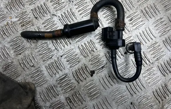 Audi A6 S6 C7 4G Vacuum valve 06H906517AA