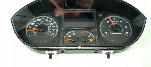 Speedometer (instrument cluster)