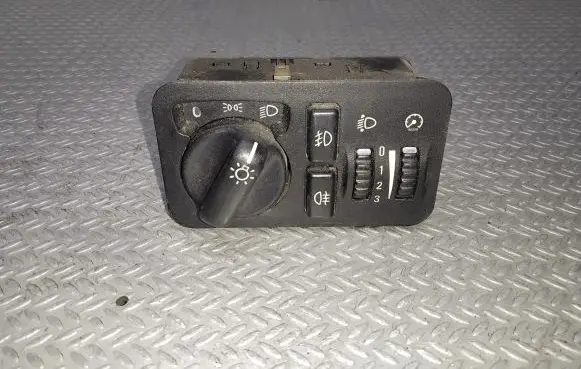 Opel Frontera B Light switch 8971779590