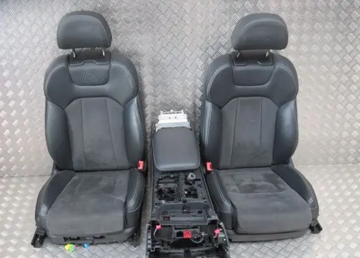 Audi Q8 Front driver seat 