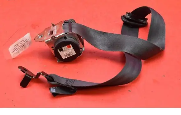Opel Corsa E Front seatbelt 13427740