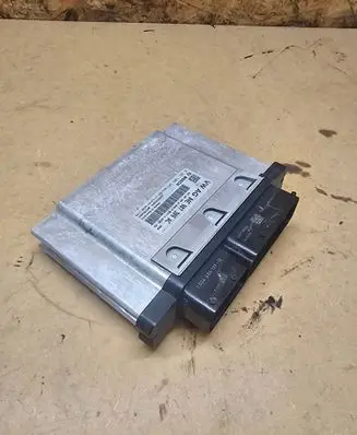 Volkswagen PASSAT B8 Engine control unit/module 04E907309AC S09387