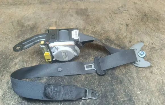 Honda Civic Front seatbelt 81450SMGE010M4 J0QQSD31890 81450SMGE0