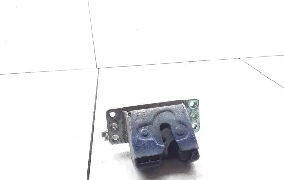 Opel Meriva A Tailgate/trunk/boot lock/catch/latch 90563999