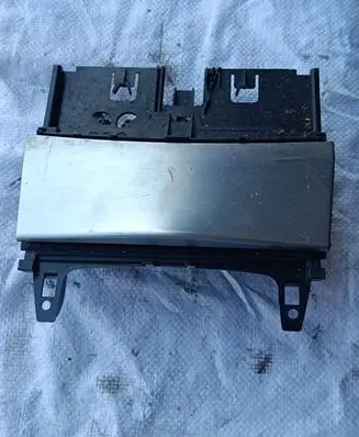 Mercedes-Benz C W204 Ashtray (front) A2046800179 A2046801350