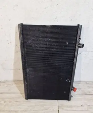 Ferrari Portofino Coolant radiator 336011