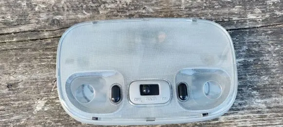 Mazda 626 Front seat light