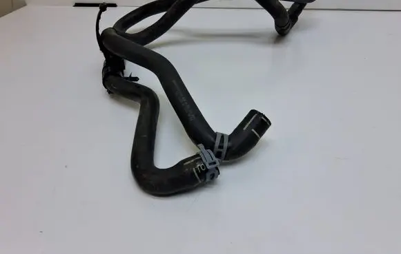 Audi Q4 e-tron Engine coolant pipe/hose 1EA121157R