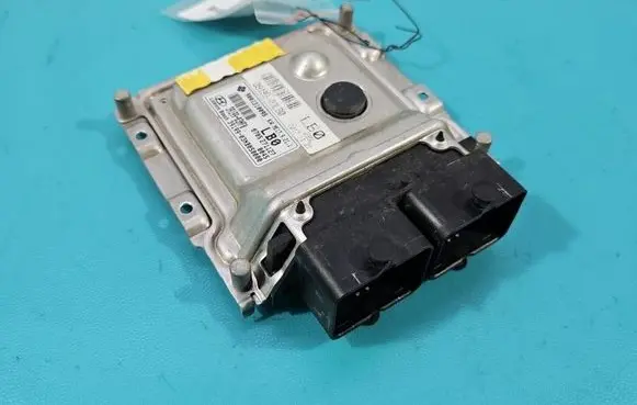 Hyundai i30 Engine control unit/module ECU 3919903NF0 IMPRK1588156