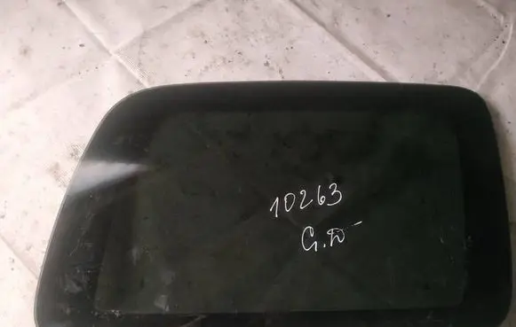 Chevrolet HHR Rear side window as3