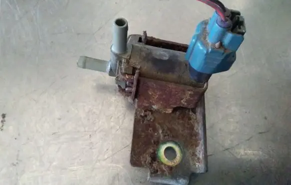 Toyota Prius (XW10) Turbo solenoid valve