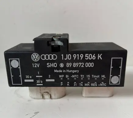 Volkswagen Polo III 6N 6N2 6NF Coolant fan relay 1J0919506K 898972000