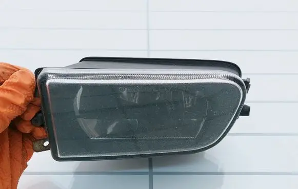 BMW 5 E39 Front fog light 37030999 63178360575 51888