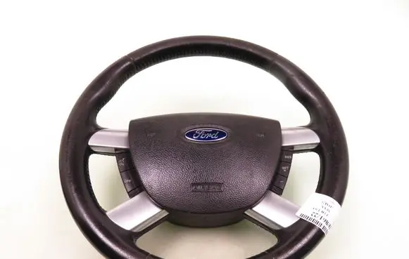 Ford Focus C-MAX Steering wheel
