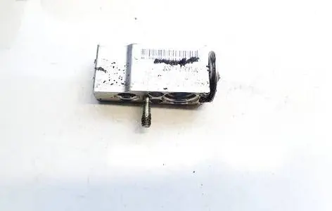 Mercedes-Benz GL X164 Air conditioning (A/C) expansion valve 