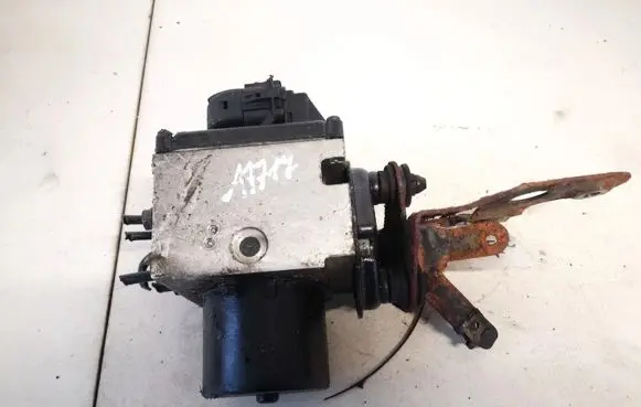 Volkswagen PASSAT B6 ABS Pump 3c0614109 16420501