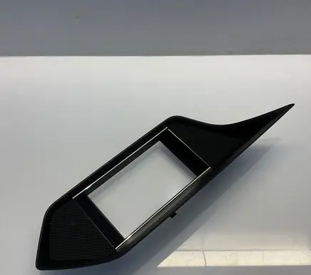 Mercedes-Benz E W212 Radio/GPS head unit trim A2126801236 2126801236