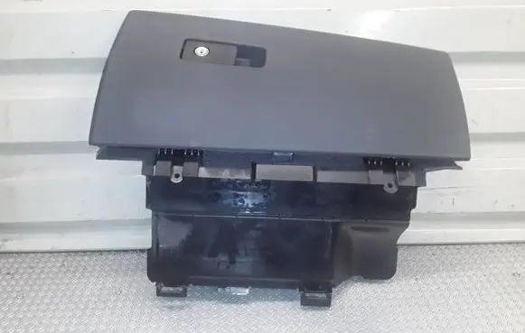 Volvo S80 Glove box 30676278
