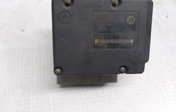 Volkswagen Golf IV ABS Pump 1J0907379R 10094903373 1J0614417A