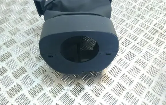 Steering wheel column trim