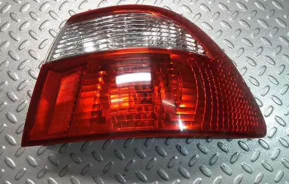 Mazda 626 Rear/tail lights 22061919