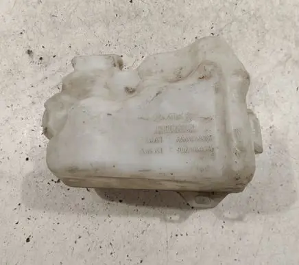 Renault Scenic II - Grand scenic II Windshield washer fluid reservoir/tank 8200104706