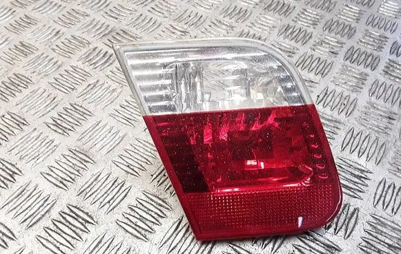 BMW 3 E46 Tailgate rear/tail lights 175222b