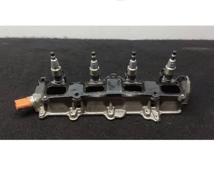 Volkswagen PASSAT B7 Intake manifold 06J906051D