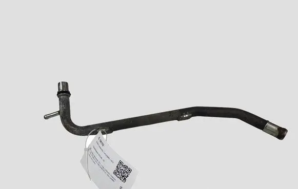 Toyota Avensis T270 Engine coolant pipe/hose