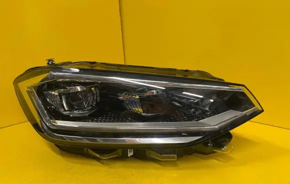 Volkswagen Golf Sportsvan Headlight/headlamp 517941082