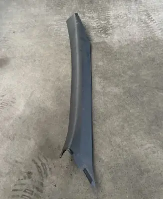 Mercedes-Benz E A207 (A) pillar trim A2076903125 2076903125