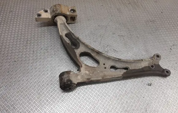 Volkswagen Touran I Front lower control arm/wishbone