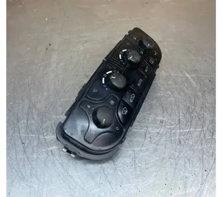 Mercedes-Benz C W203 Climate control unit A2098300085 9140010497