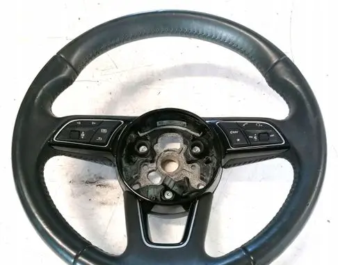 Audi Q2 - Steering wheel 115KM