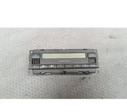 Skoda Superb B5 (3U) Climate control/heater control trim 