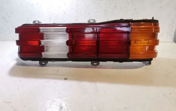 Mercedes-Benz W123 Rear/tail lights 53248R7 53248R3