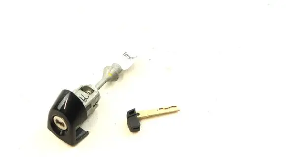 BMW X5M E70 Ignition key/card 