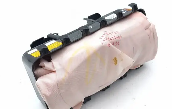 Jeep Cherokee Passenger airbag P68156074AE 068156074B