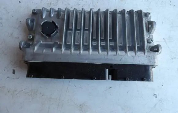 Toyota Yaris Engine control unit/module 896610U230 MB2762002821