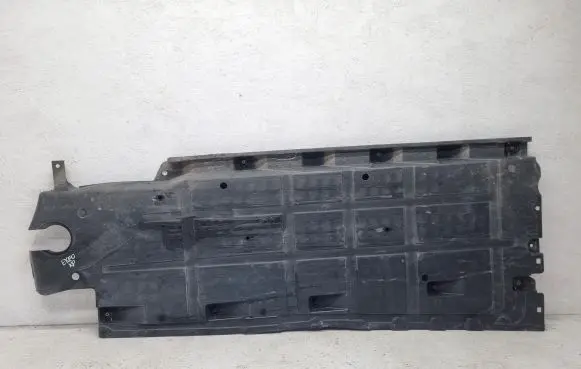 Seat Exeo (3R) Side bottom protection 3R0825205C