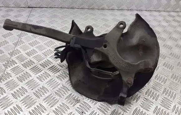 Mercedes-Benz C W202 Front wheel hub spindle knuckle 2021401