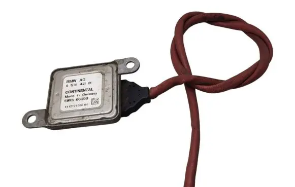 BMW X1 E84 Lambda probe sensor 8576471 5WK96699B