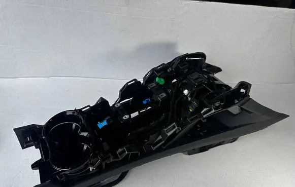 Peugeot 508 II Center console 9816202477