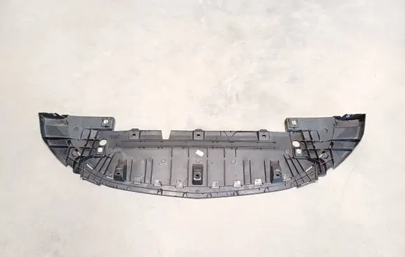 Front bumper lip