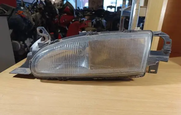 Ford Mondeo MK I Headlight/headlamp 93BG13N010AB 35391748 PBTGF30