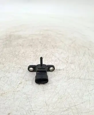 Toyota Corolla Verso E121 Fuel pressure sensor 